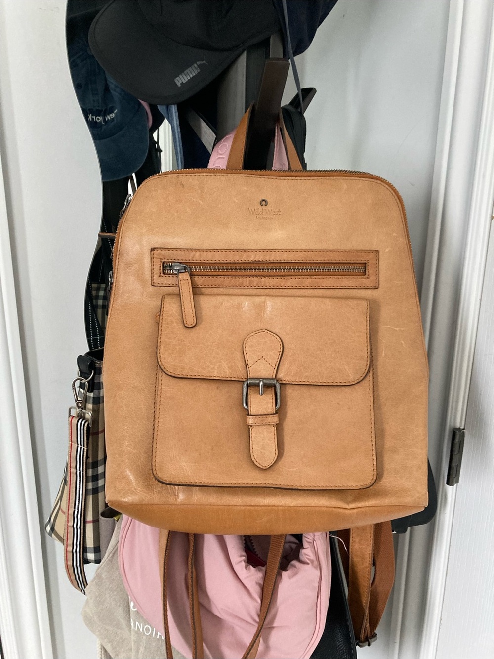 Wild West Los Angeles Tan Leather Backpack - Stylish Everyday Carry